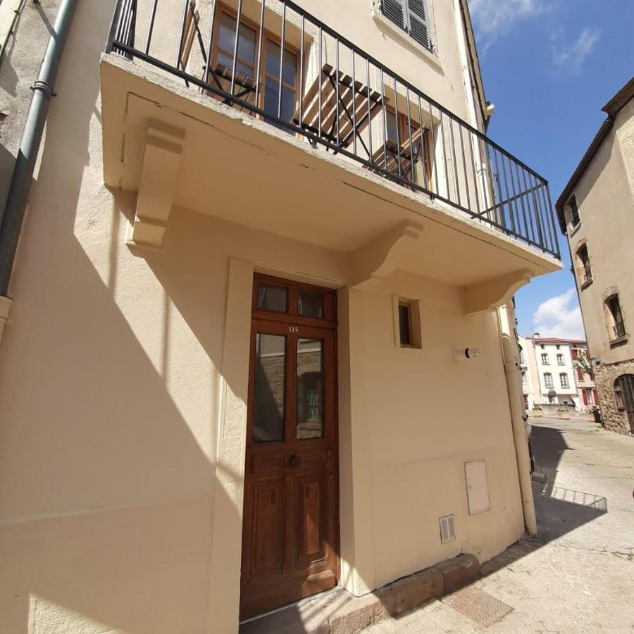 Maison De Ville Vic-le-Comte Eksteriør bilde