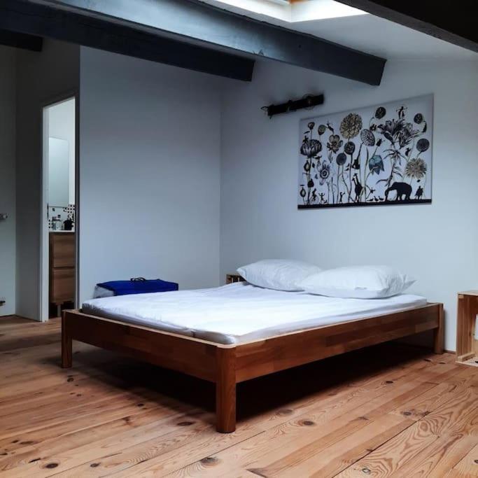 Maison De Ville Vic-le-Comte Eksteriør bilde